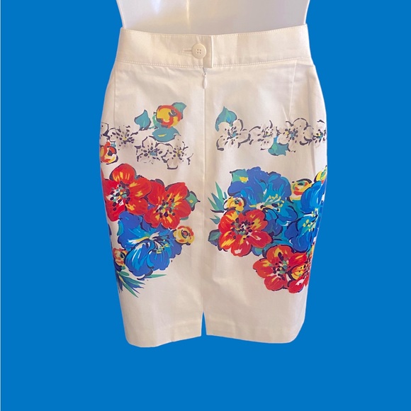 Escada Floral Pencil Skirt - Picture 5 of 13